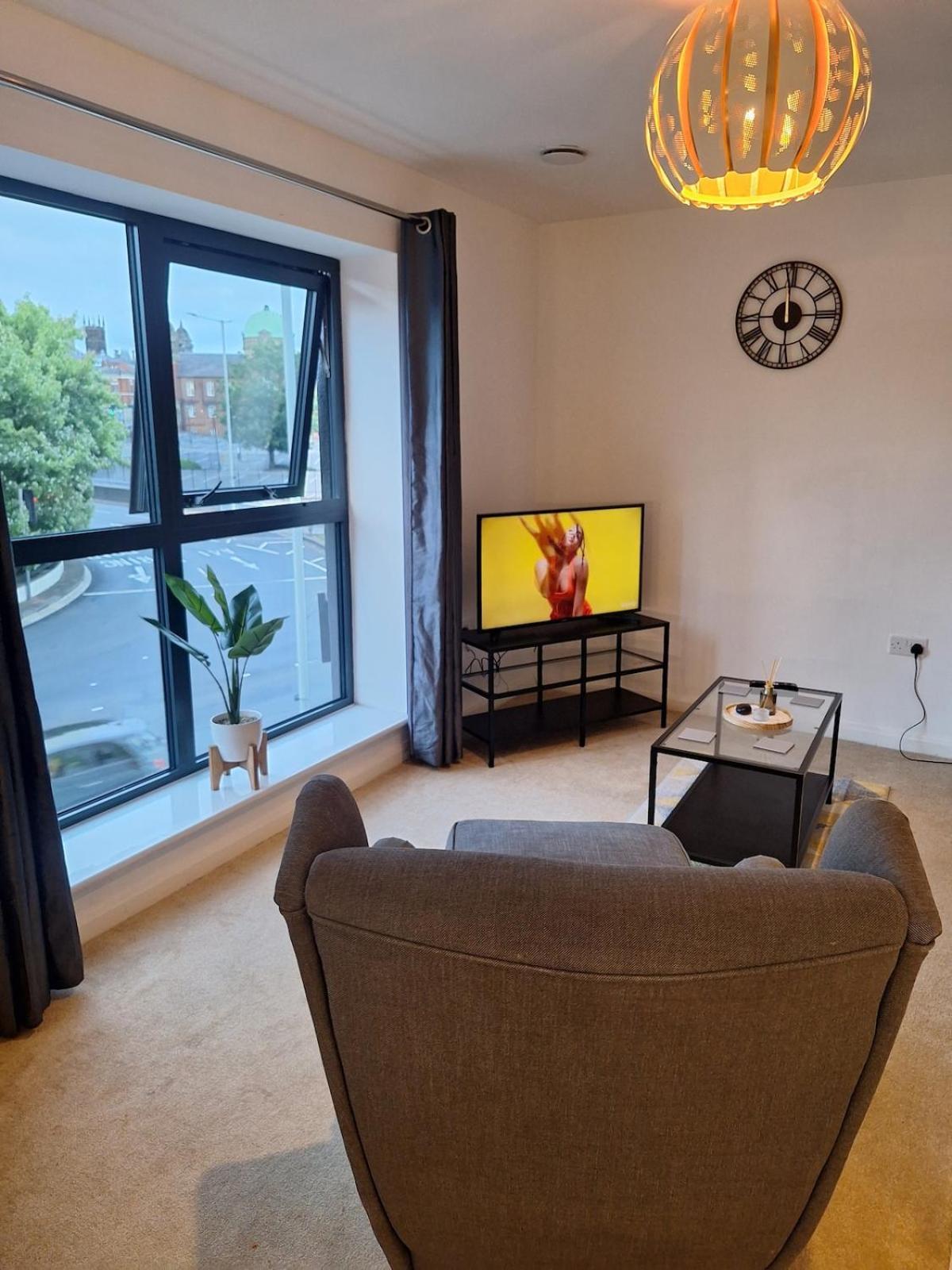 6 Belvedere Residence Γούλβερχαμπτον Εξωτερικό φωτογραφία